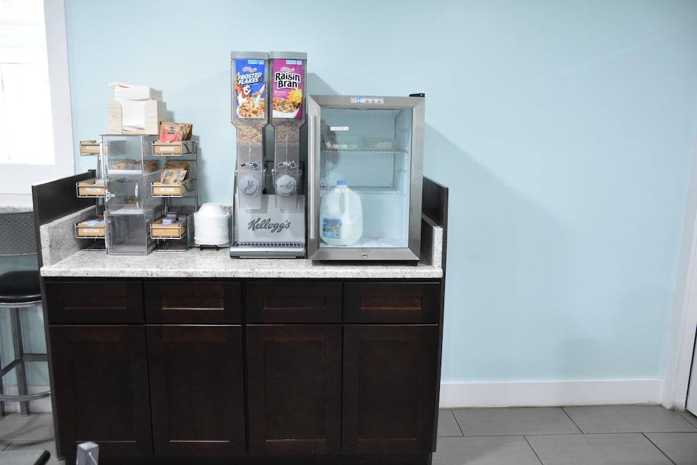 Destin Inn & Suites Екстериор снимка
