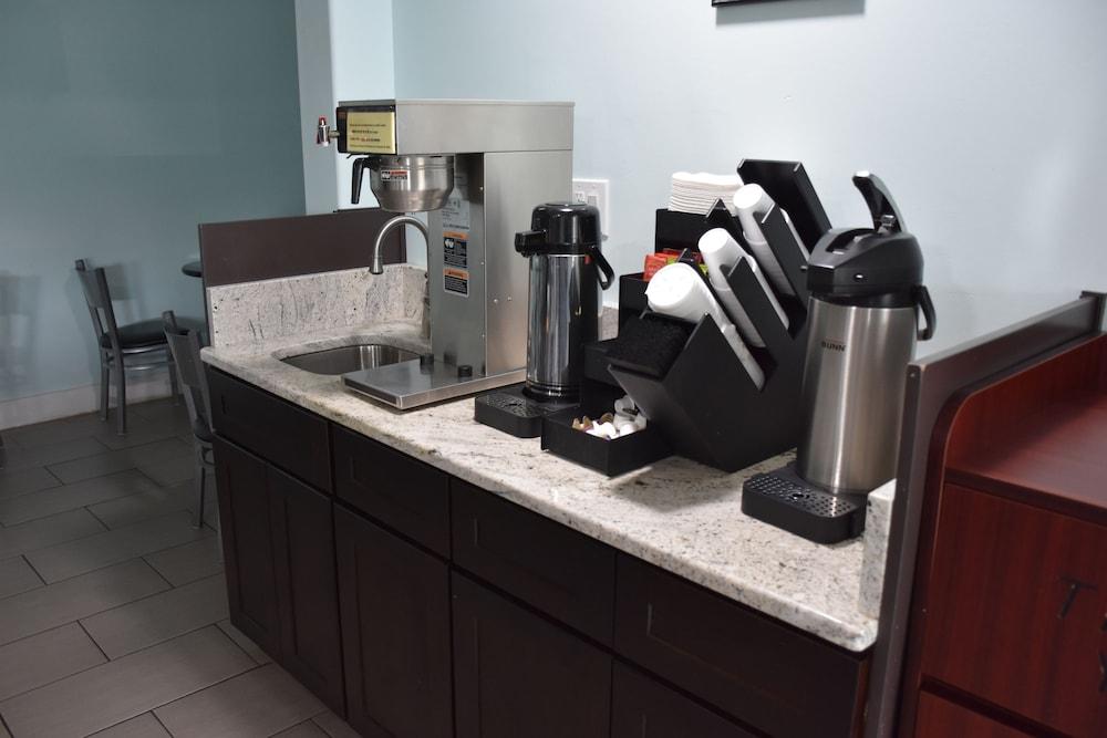 Destin Inn & Suites Екстериор снимка