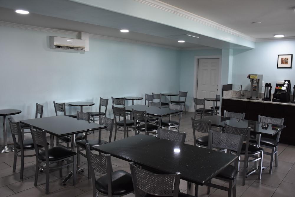 Destin Inn & Suites Екстериор снимка