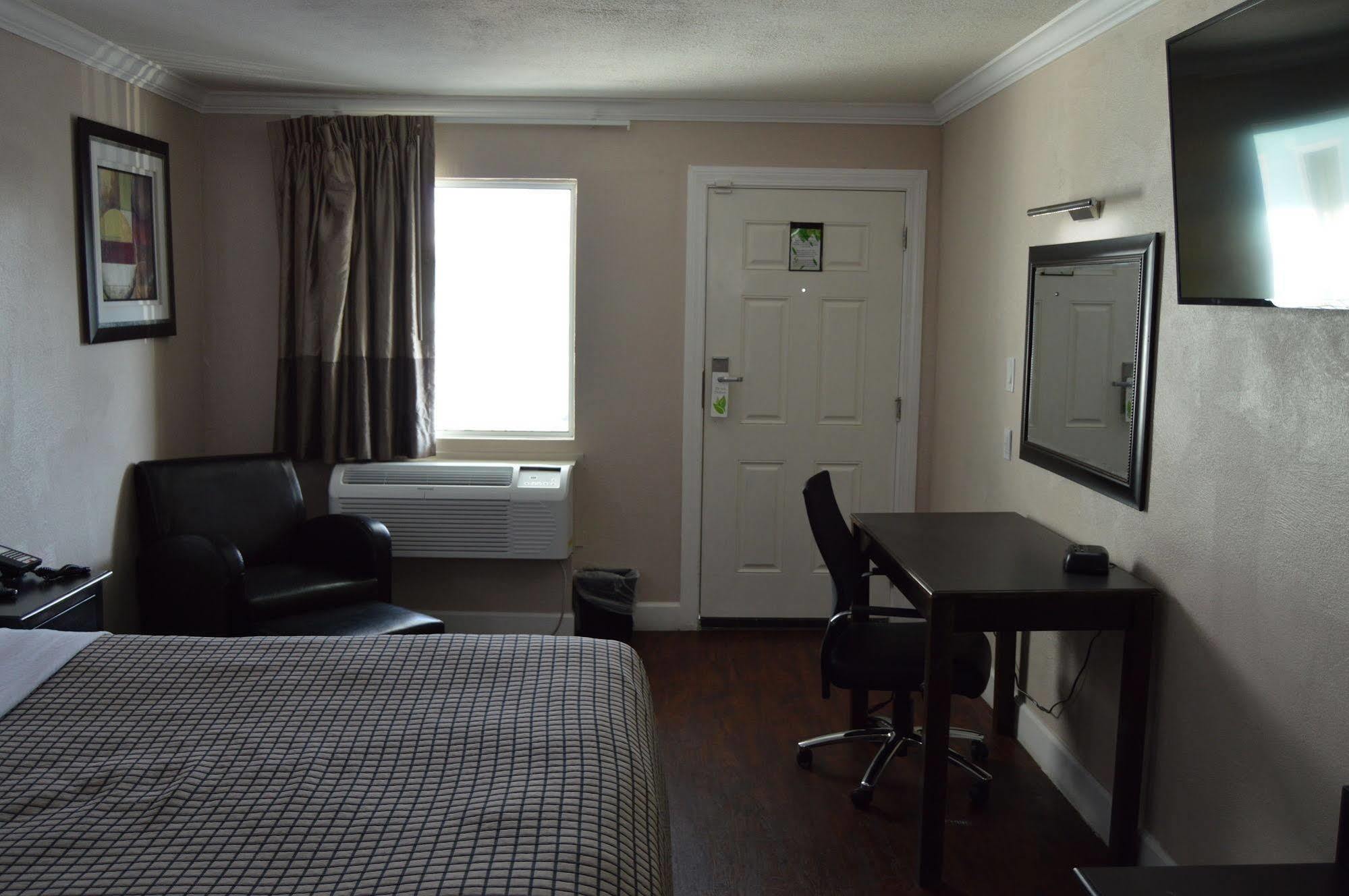 Destin Inn & Suites Екстериор снимка
