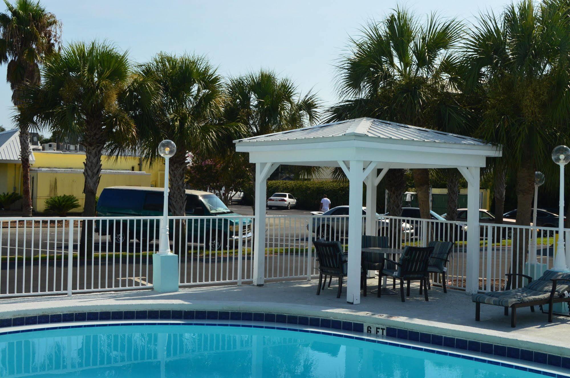 Destin Inn & Suites Екстериор снимка